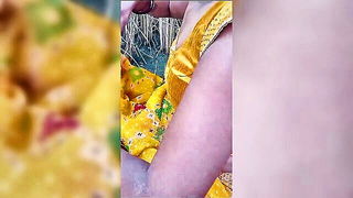 Indian babe yellow dress creampie Asian sex movie still